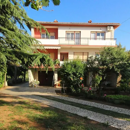 Jakominic A. Apartman Silo (Krk)